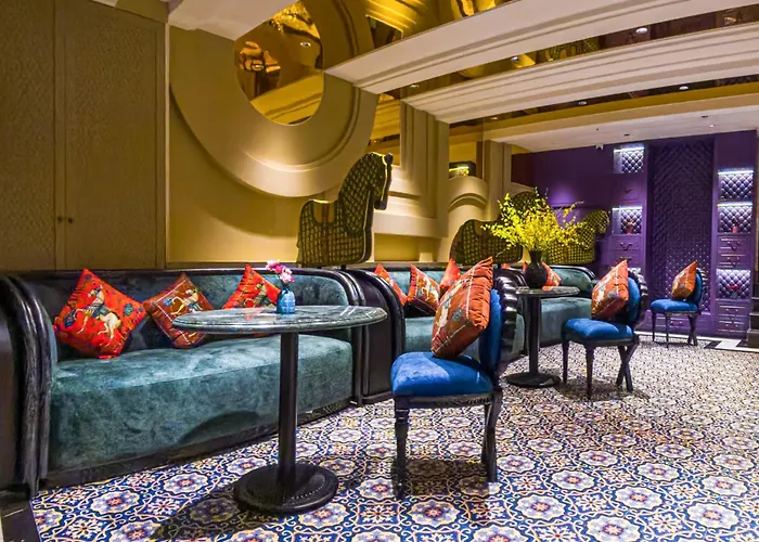 Hanoi Emerald Waters Hotel & Spa